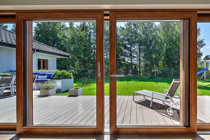 Lift and slide doors, in which the SOFT CLOSE mechanism can be used.