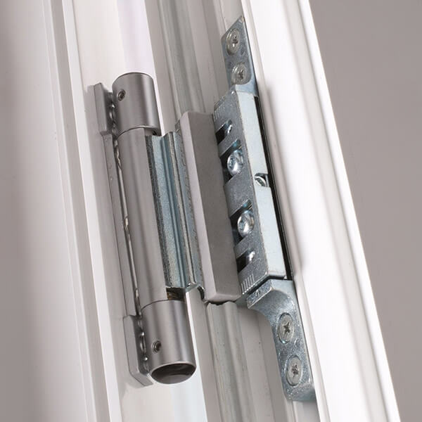 SFS Dynamic 3D door hinges.